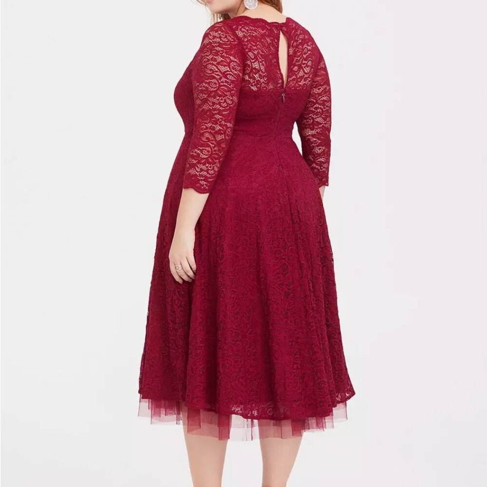 NWT Torrid Midi Lace Dress - Picture 4 of 5